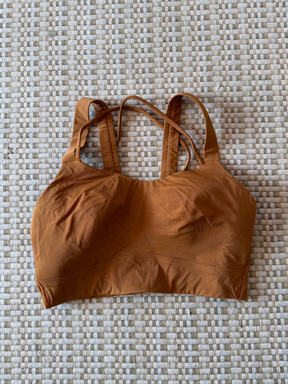 Lululemon sports bra size 6